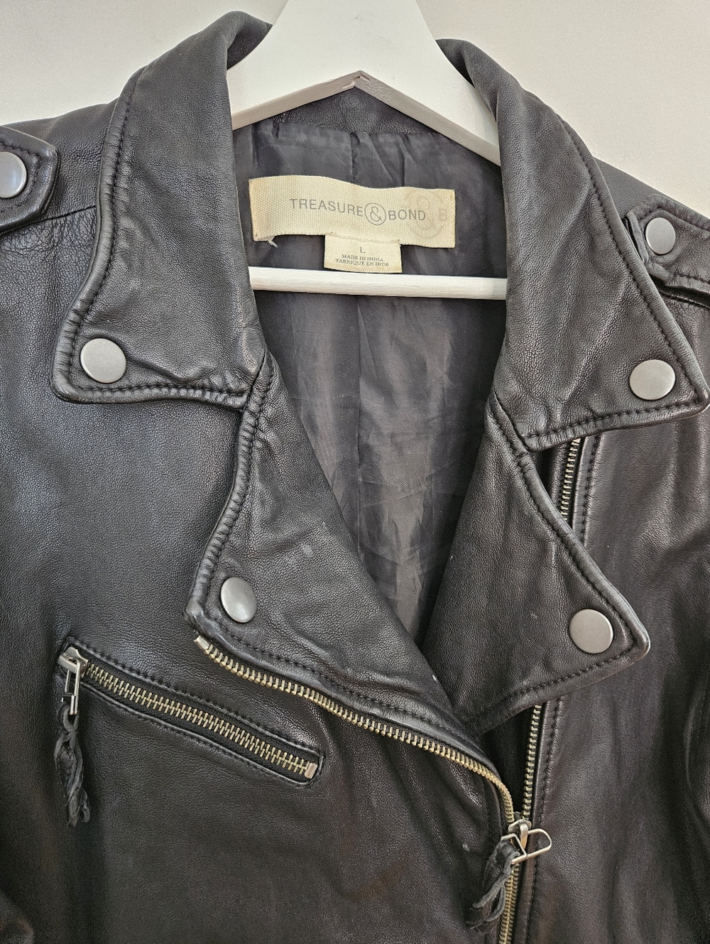 Treasure & Bond Black Leather Moto Jacket Zip Front Neutral Classic Bikercore - Picture 3 of 13